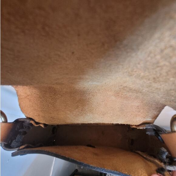 Seventies Brown Leather Boho Shoulder Bag Soft Hippie Vibe Wanderer Retro Style - Picture 8 of 12